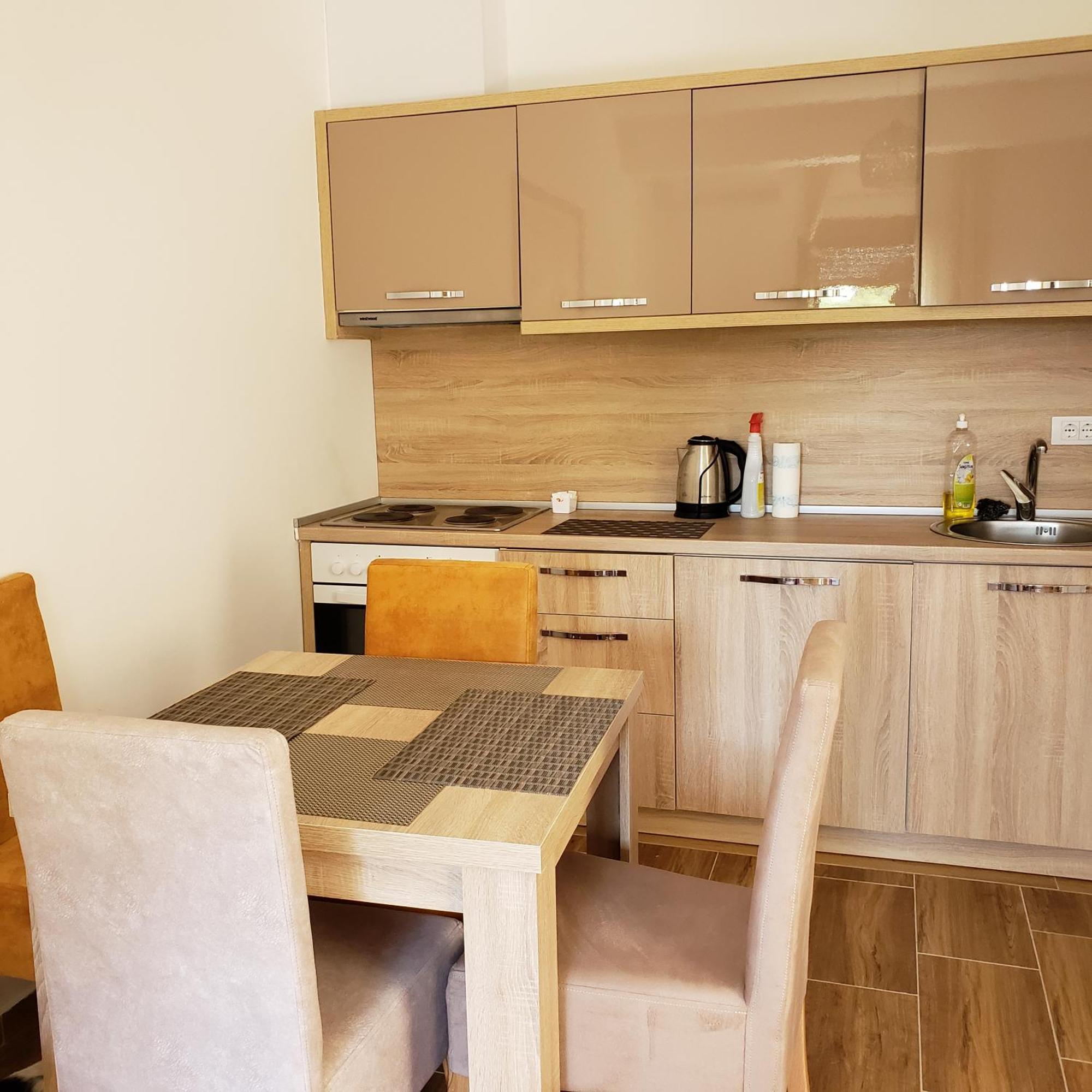 Green Hill Apartments Ulcinj Rum bild