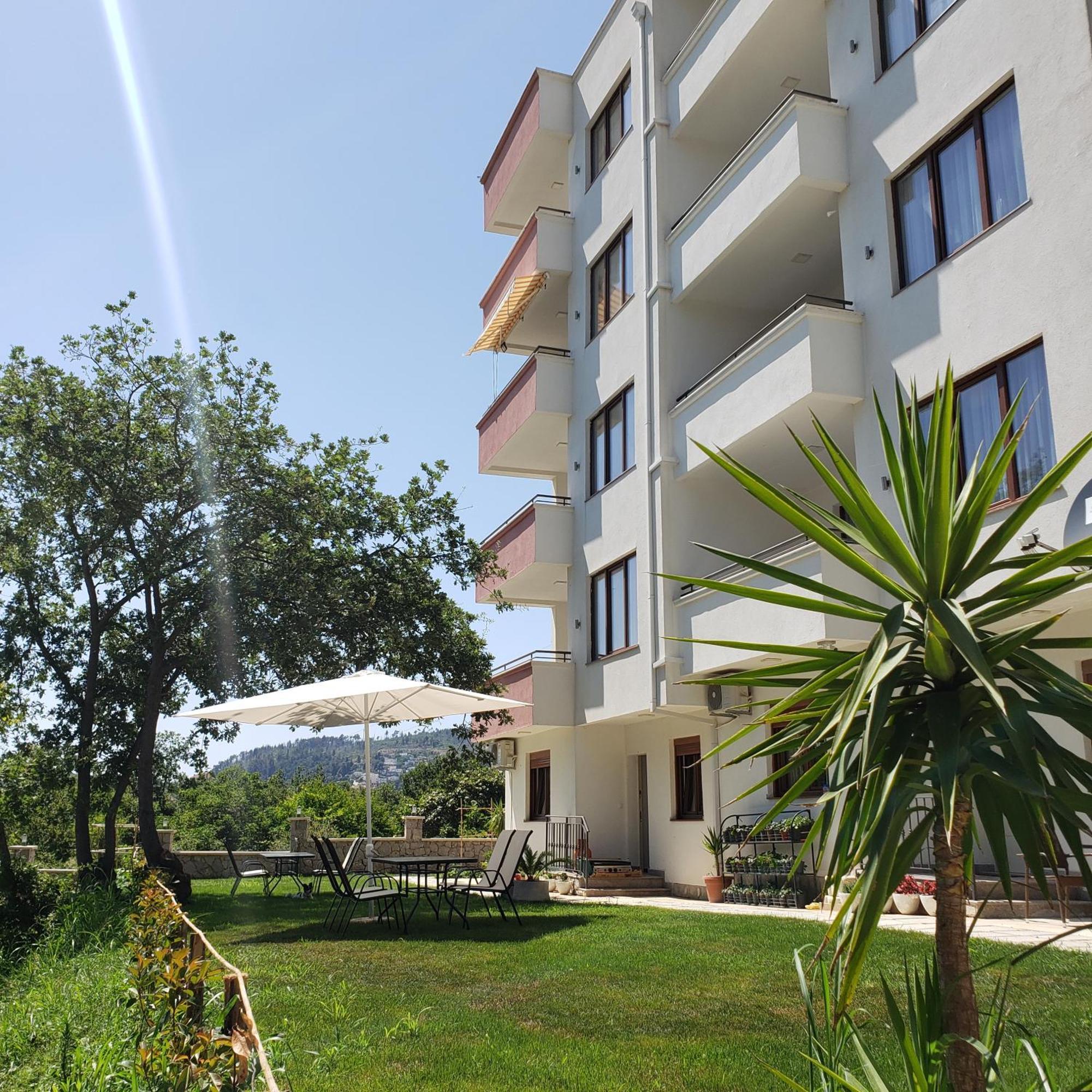 Green Hill Apartments Ulcinj Rum bild