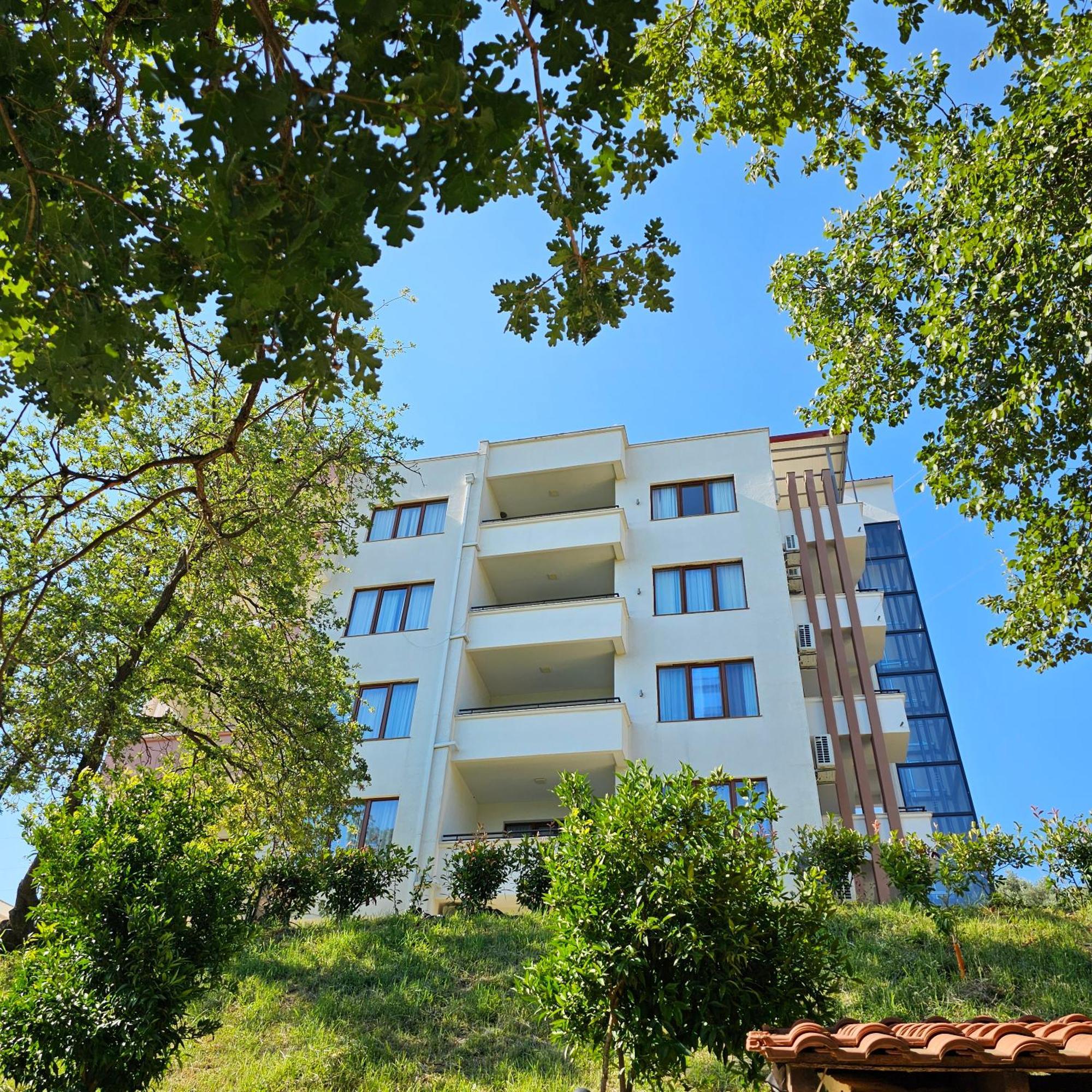 Green Hill Apartments Ulcinj Exteriör bild