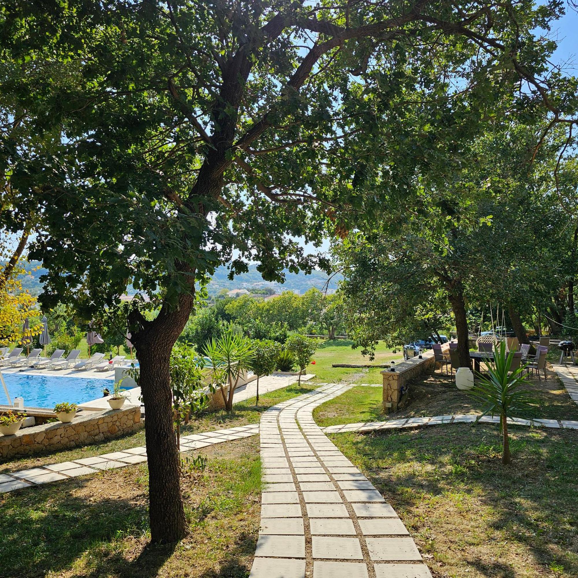Green Hill Apartments Ulcinj Exteriör bild